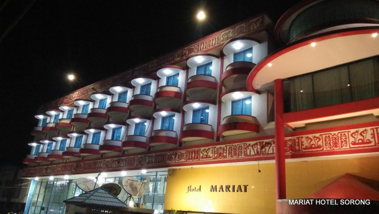 Hotel Mariat Sorong Exteriér fotografie