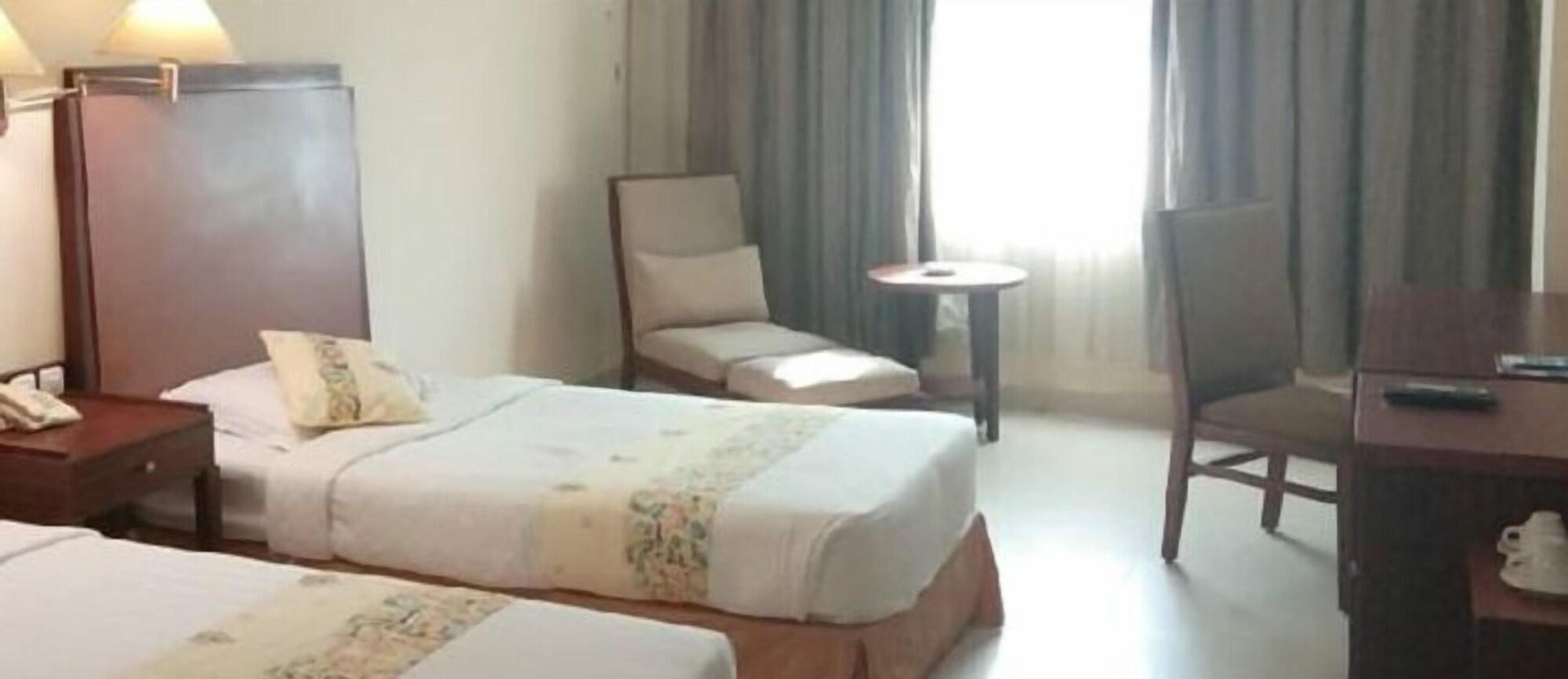 Hotel Mariat Sorong Exteriér fotografie