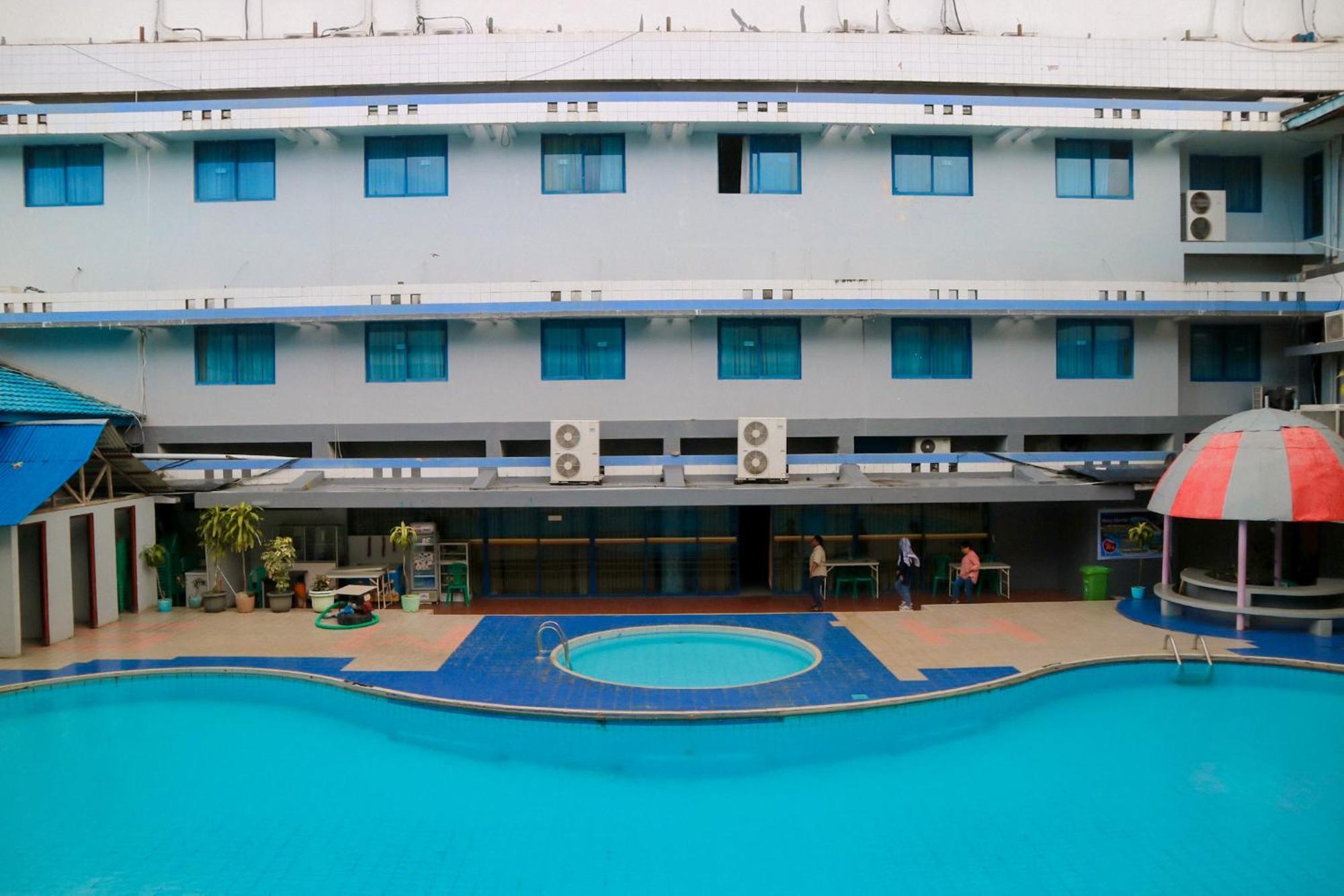 Hotel Mariat Sorong Exteriér fotografie